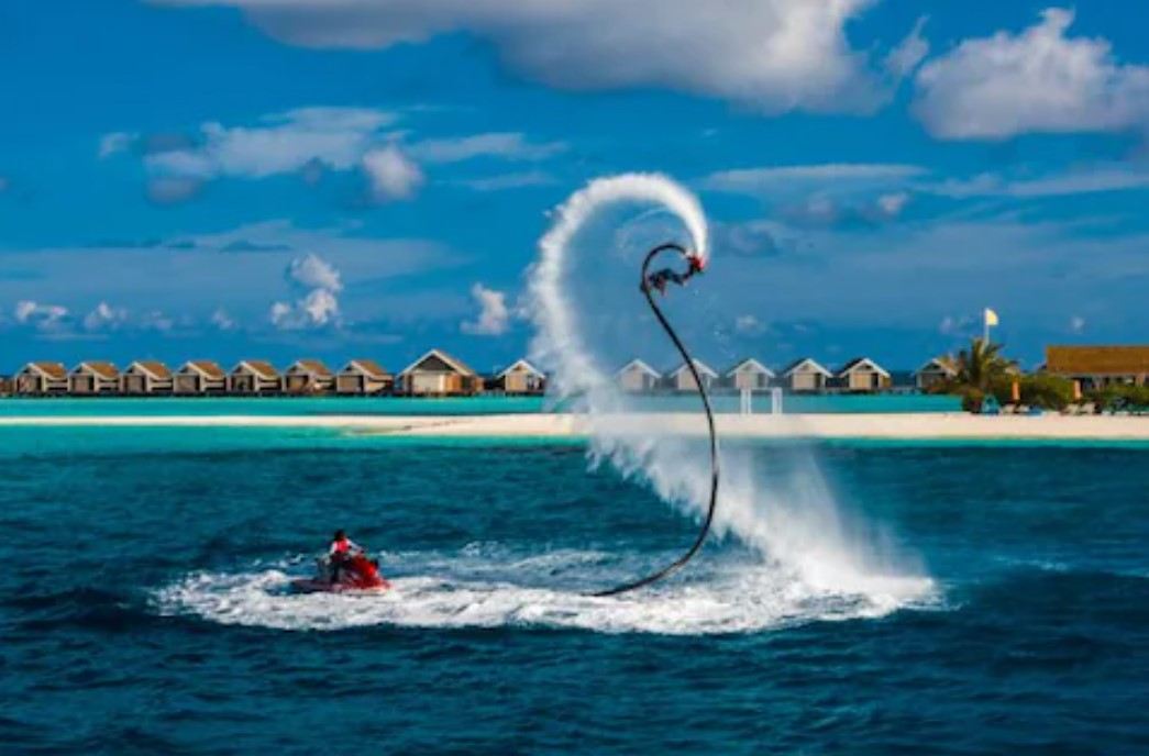 Out of the World Experiences to Explore in the Maldives