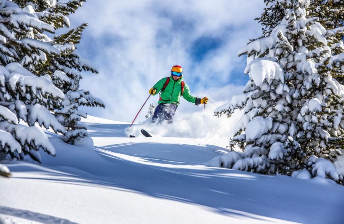 Embracing Winter Adventures – A Guide to Enjoying the Snowy Slopes